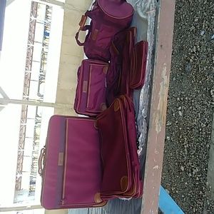 Pierre Cardin 6 piece luggage set